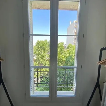 15 Min From The Eiffel Tower - Charming Διαμέρισμα Issy-les-Moulineaux