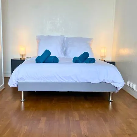 15 Min From The Eiffel Tower - Charming Issy-les-Moulineaux